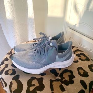 Nike Air Zoom Pegasus, Women’s 8.5